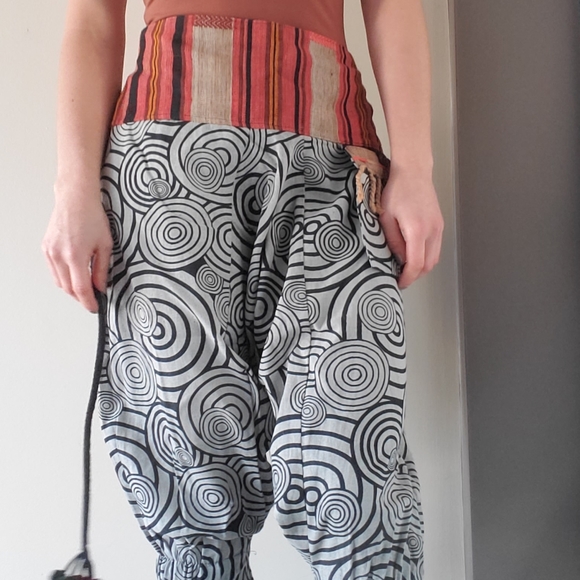 Funky linen pants - Picture 6 of 11